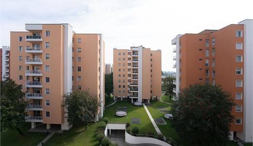 3 locali in vendita a Opera